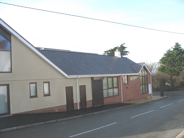 Neuadd Bentref/Village Hall, Rhosneigr